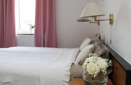 Detmold Hotel | Landhaus Ellernkrug Hotel