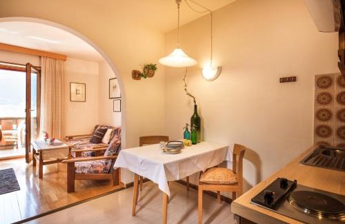 Vezzano Apartamento | Landhaus Fux