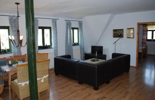 Dargun Casa | Landhaus mit Schwimmbad in Dargun, cleaning included