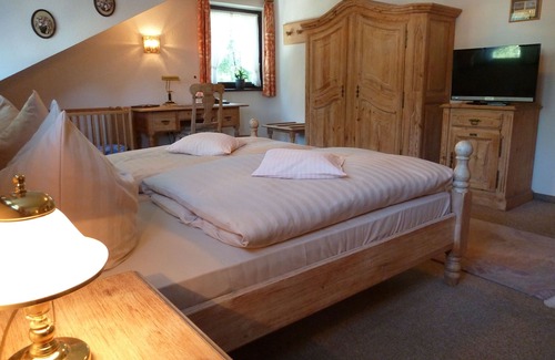 Broich Hotel | Landhaus Sassenhof