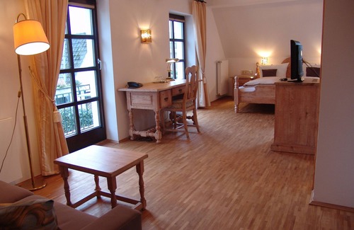 Broich Hotel | Landhaus Sassenhof