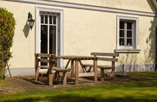 Trent Casa | Landhaus Trent Haushälfte Udars