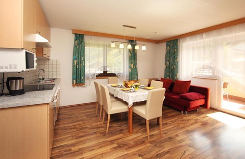 Maishofen Apartamento | Landhaus Weiß