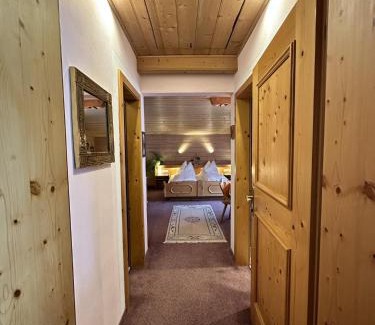 Filzmoos Apartamento | Landhaus Zwanzleitner
