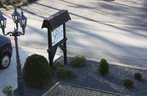 Niederkruechten Hotel | Landhotel Linden am Venekotensee