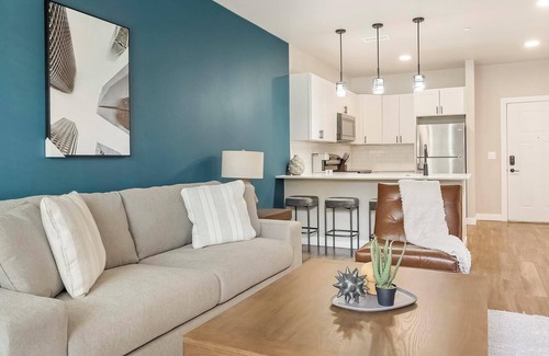 Goodyear Apartamento | Landing | Incredible 1BD, Clubhouse