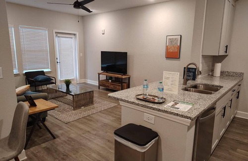 Newberry Apartamento | Landing at Vanguard - 1 Bedroom in Newberry