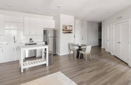Belle Mina Apartamento | Landing at Attain at Bradford Creek - 1 Bedroom...