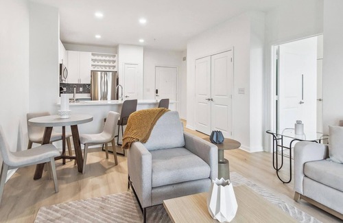 Eden Apartamento | Landing | Amazing 1BD, Yoga Studio, Clubhouse