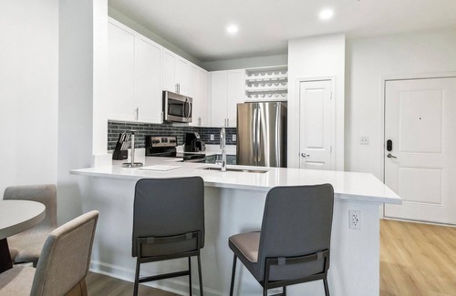 Eden Apartamento | Landing | Amazing 1BD, Yoga Studio, Clubhouse