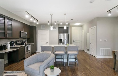 Mueller Apartamento | Landing at AMLI on Aldrich - 1 Bedroom in Mueller