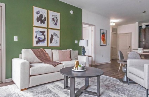 Seven Springs Apartamento | Landing at Avalon at Seven Springs Apartments - 2 Bedrooms in Seven Springs