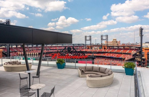 Downtown St. Louis Apartamento | Landing at Ballpark Heights - Studio in Downtown