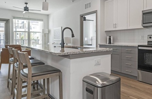 Southside Apartamento | Landing at Bartram Park - 2 Bedrooms in Southside