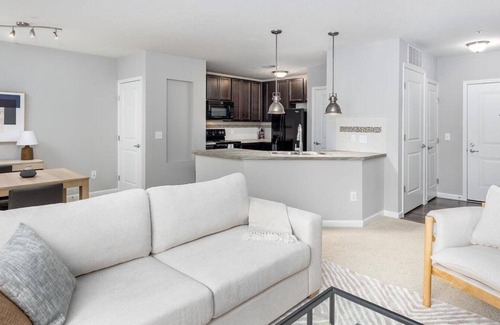 Northwest Columbus Apartamento | Landing at Berkley House - 1 Bedroom in Downtown Columbus