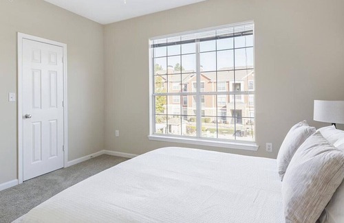 McCain Apartamento | Landing at Bexley at Triangle Park - 2 Bedrooms in Downtown Cary