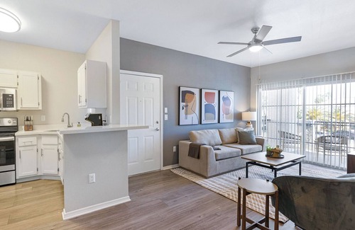 Greenbell Apartamento | Landing at Boulders at Lookout Mountain - 1 Bed...
