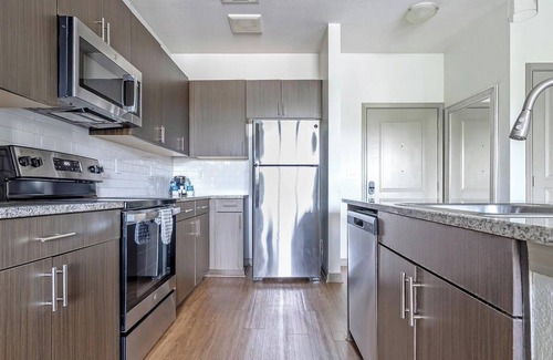 Paw Creek Apartamento | Landing at Celsius - 1 Bedroom in Wedgewood