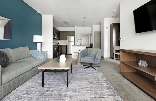 Paw Creek Apartamento | Landing at Celsius - 1 Bedroom in Wedgewood