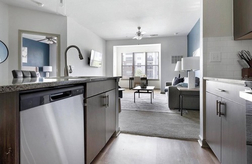 Paw Creek Apartamento | Landing at Celsius - 1 Bedroom in Wedgewood