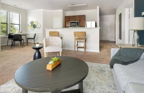 Paw Creek Apartamento | Landing at Celsius - 2 Bedrooms in Wedgewood