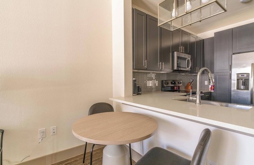 Conroe Apartamento | Landing at Enclave at Woodland Lakes - 1 Bedroo...
