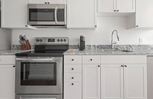 Greektown Historic District Apartamento | Landing at eXchange - Studio in Downtown Detroit