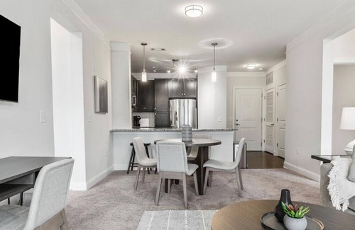 Matthews Apartamento | Landing at Fountains Matthews - 2 Bedrooms in Downtown Matthews