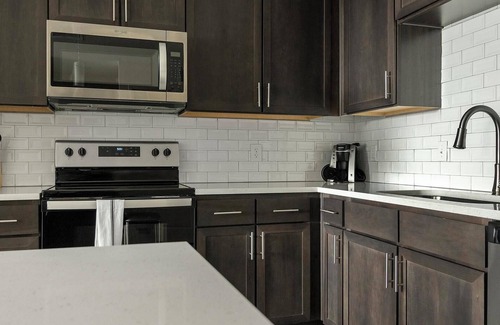 Palmetto Apartamento | Landing at Gateway Commons - 1 Bedroom in Ellenton