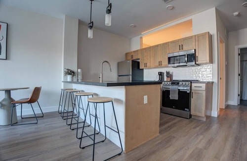 Kensington Apartamento | Landing at Hagert and York - 1 Bedroom in East ...