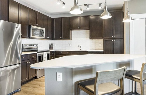 Allandale Apartamento | Landing at Haus 5350 - 2 Bedrooms in Allandale