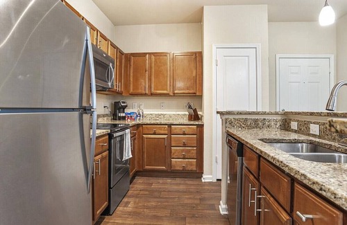 Mint Hill Apartamento | Landing at Hawthorne at the Greene - 3 Bedrooms in Bradfield Farms