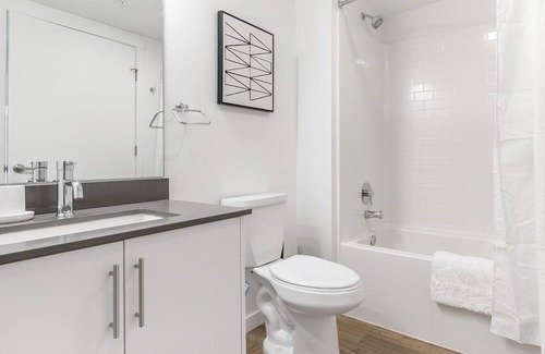 Silver Lake Apartamento | Landing at Helm - 3 Bedrooms in Silver Lake