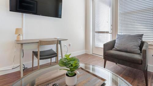 Wetmore Apartamento | Landing at La Tierna - San Antonio Northwest Side