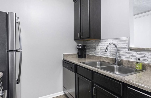 Lewis Center Apartamento | Landing at Lake Club at Polaris - 1 Bedroom in Downtown Columbus