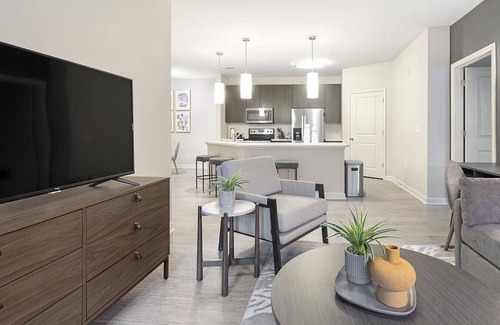 Wake Forest Apartamento | Landing at Legacy Wake Forest - 2 Bedrooms in Downtown Wake Forest