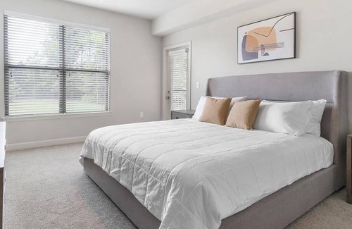 Wake Forest Apartamento | Landing at Legacy Wake Forest - 3 Bedrooms in Downtown Wake Forest