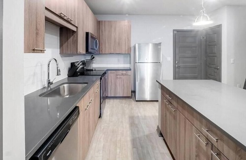 Downtown Charleston Apartamento | Landing at Meeting Street Lofts - 1 Bedroom in East Central