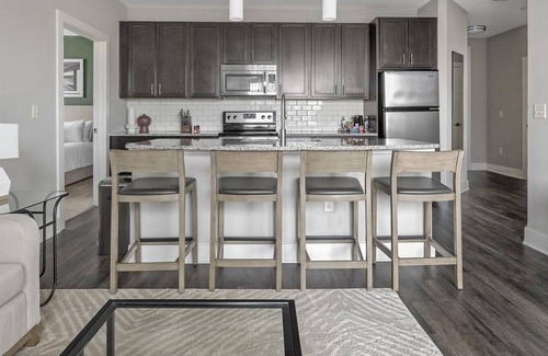 SouthPark Apartamento | Landing at Mezzo1 - 2 Bedrooms in Myers Park