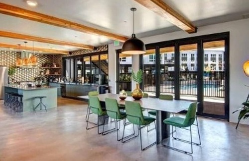 Kent Apartamento | Landing at Midtown 64 - 2 Bedrooms in Downtown Kent
