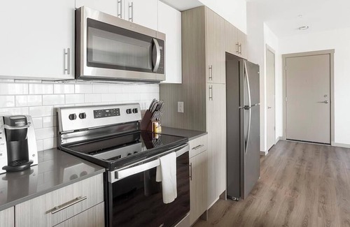 Kent Apartamento | Landing at Midtown 64 - 2 Bedrooms in Downtown Kent