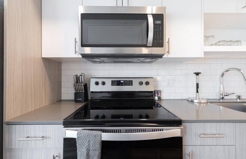 Kent Apartamento | Landing at Midtown 64 - Studio in Downtown Kent