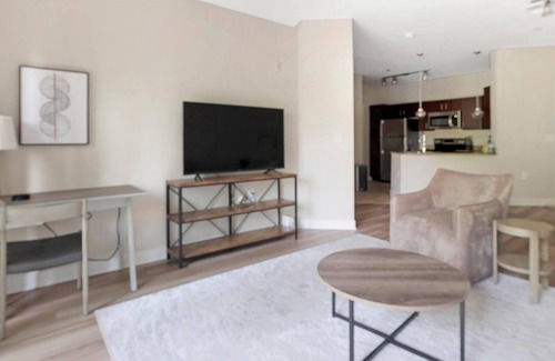 Chillum Apartamento | Landing at Mode at Hyattsville - 1 Bedroom in H.
