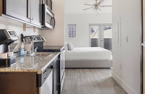 Pearl District Apartamento | Landing at Pearl Studios - Studio in Northwest ...