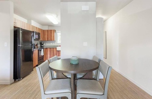 Vancouver Apartamento | Landing at Rock Creek Commons - 2 Bedrooms in Orchards