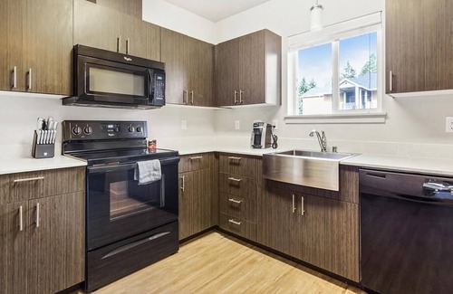 Vancouver Apartamento | Landing at Rock Creek Commons - 2 Bedrooms in Orchards