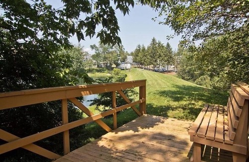 Lexington Apartamento | Landing at Saddlebrook at Tates Creek - 2 Bedrooms in Downtown Lexington