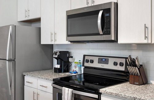 Land O' Lakes Apartamento | Landing at Soltair Cypress Creek - 1 Bedroom in...