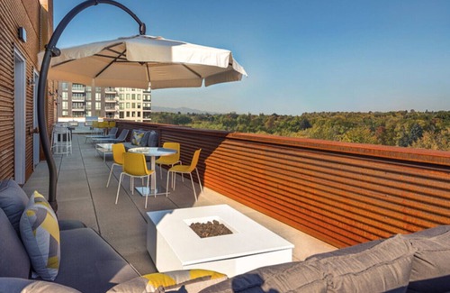 Cherry Creek Apartamento | Landing at Studio 135 - Studio in Cherry Creek
