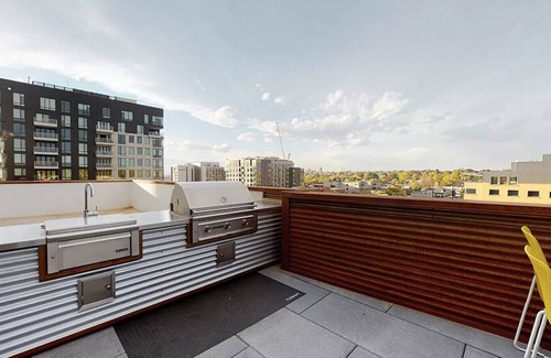 Cherry Creek Apartamento | Landing at Studio 135 - Studio in Cherry Creek